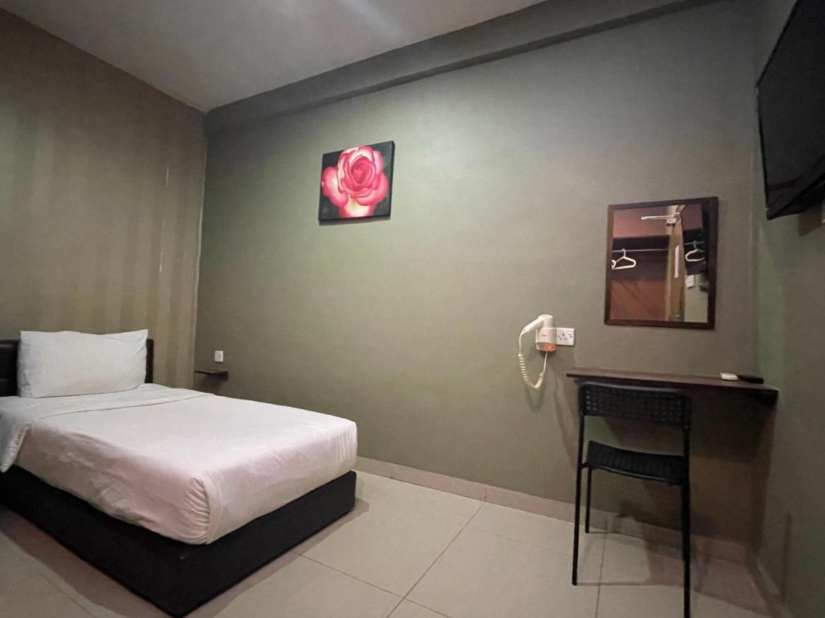 Parc Hotel Pelangi Damansara Kota Damansara Extérieur photo