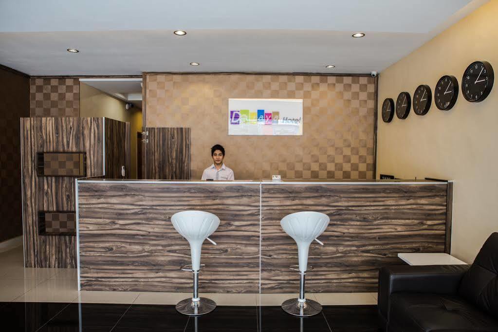 Parc Hotel Pelangi Damansara Kota Damansara Extérieur photo